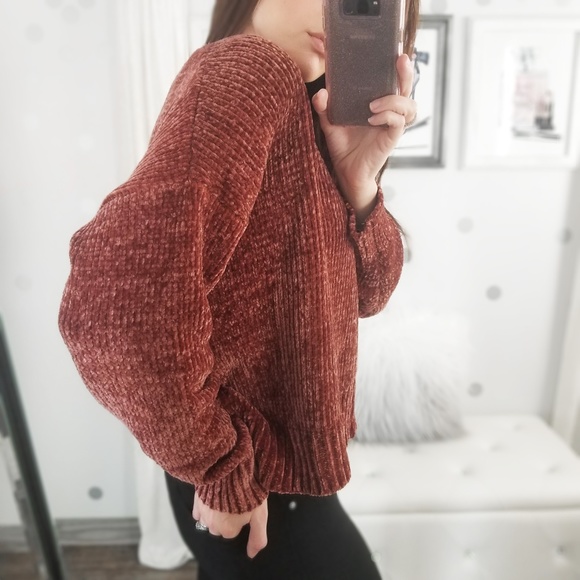 Last1️⃣Cinnamon Chenille Sweater Plush Pullover - Picture 4 of 9